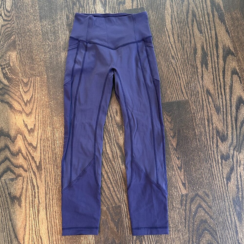 Lululemon Women’s Cropped Leggings with Pockets